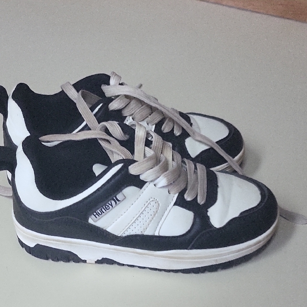 Hurley Monochrome Athletic Shoes